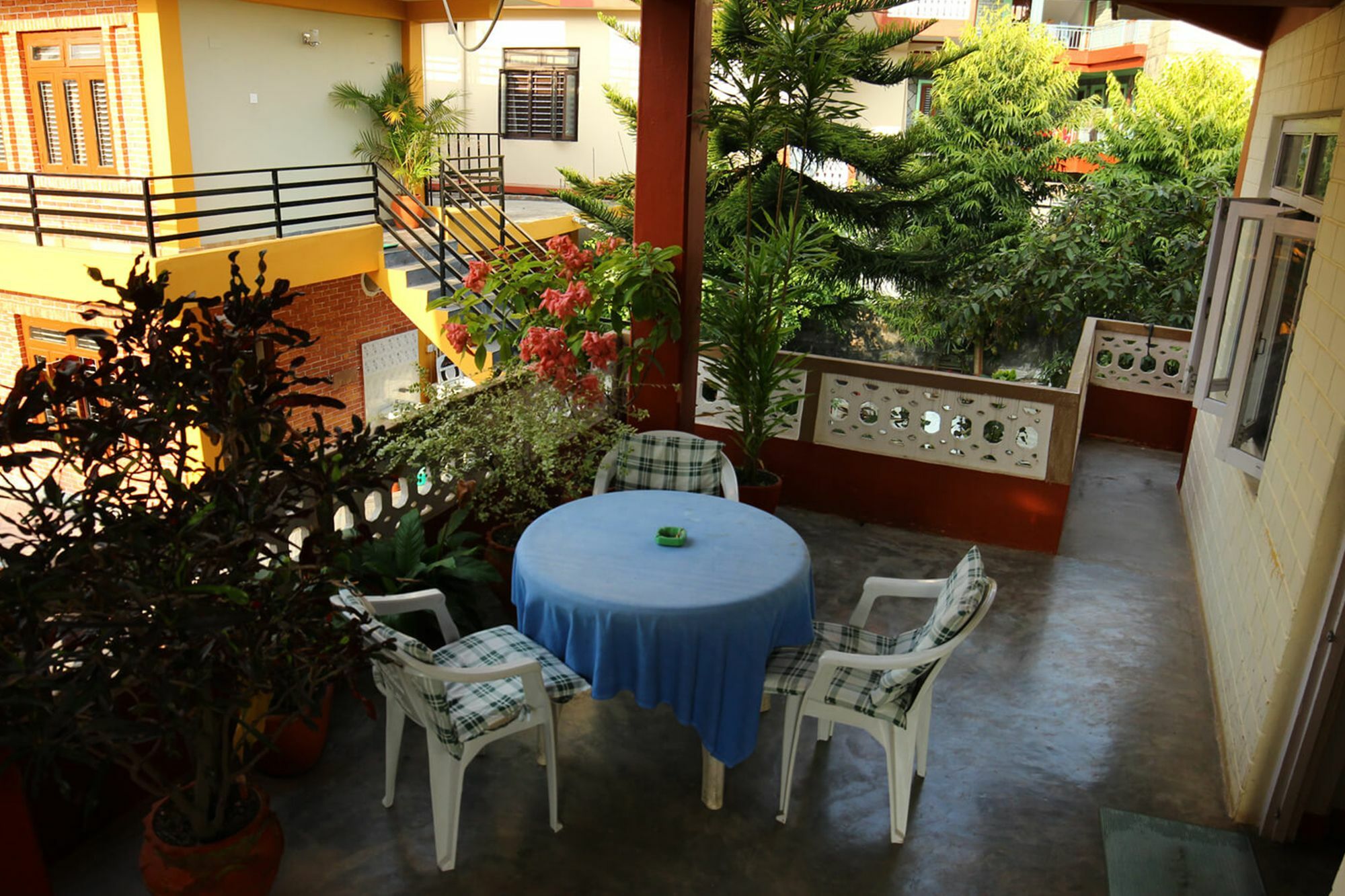 New Tourist Guest House Pokhara Exterior foto
